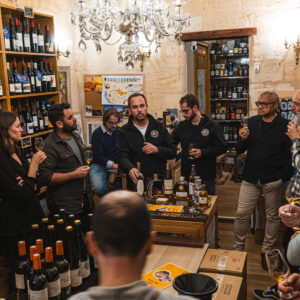Team Building Bordeaux Organisez une Dégustation Team Building Originale et Conviviale
